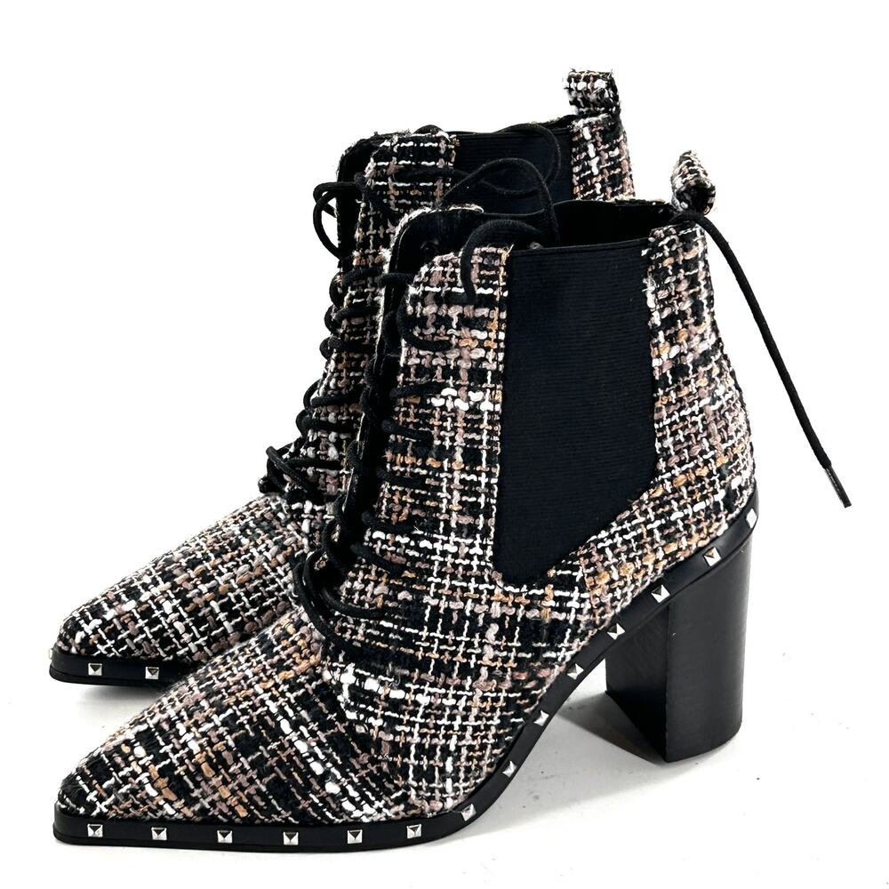 Charles David Debate Houndstooth Boots 7 NWOT Plaid Ankle Booties Heel Lace Up